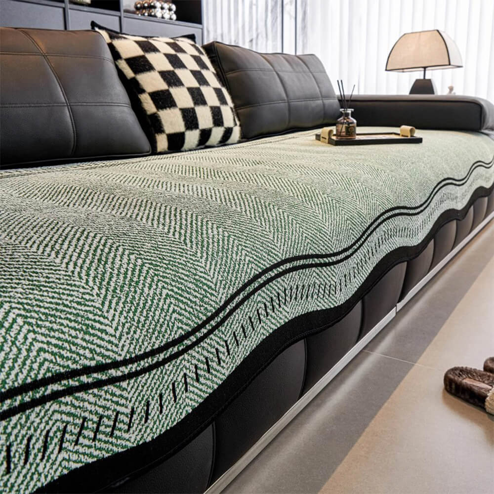 https://cdn.shopify.com/s/files/1/0549/1638/2879/files/FUNNYFUZZY_Non-Slip_Herringbone_Chenille_Couch_Cover_with_Wavy_Edges-15.jpg?v=1743667766