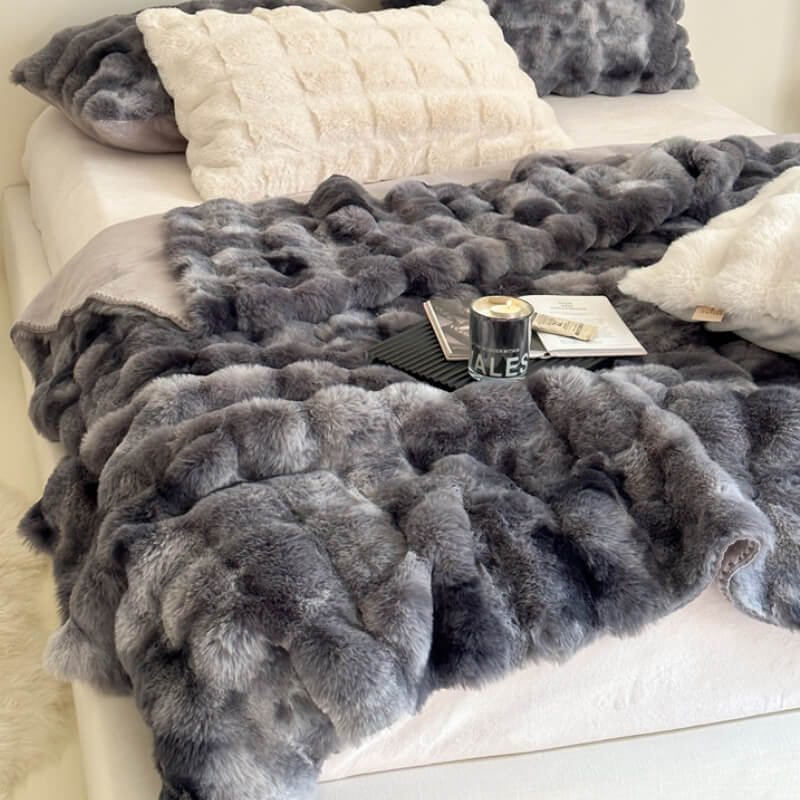 Faux Fur Luxe Blanket
