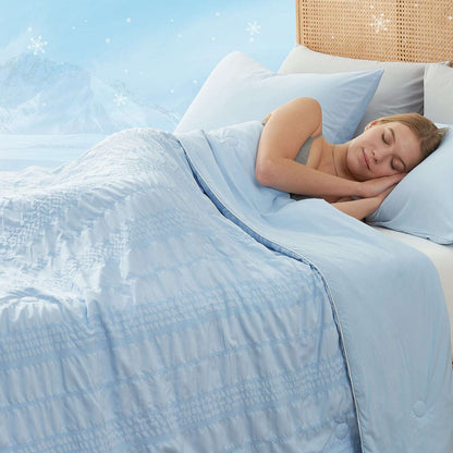 Comfortable Seersucker Cooling Comforter for Cozy Sleep