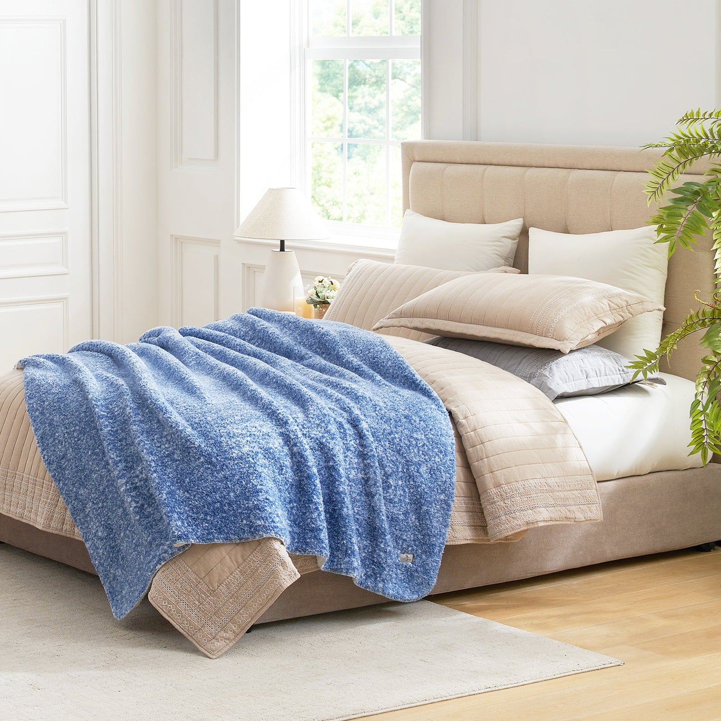 Cozy Bliss Reversible Dual-Sided Sherpa Throw Blanket