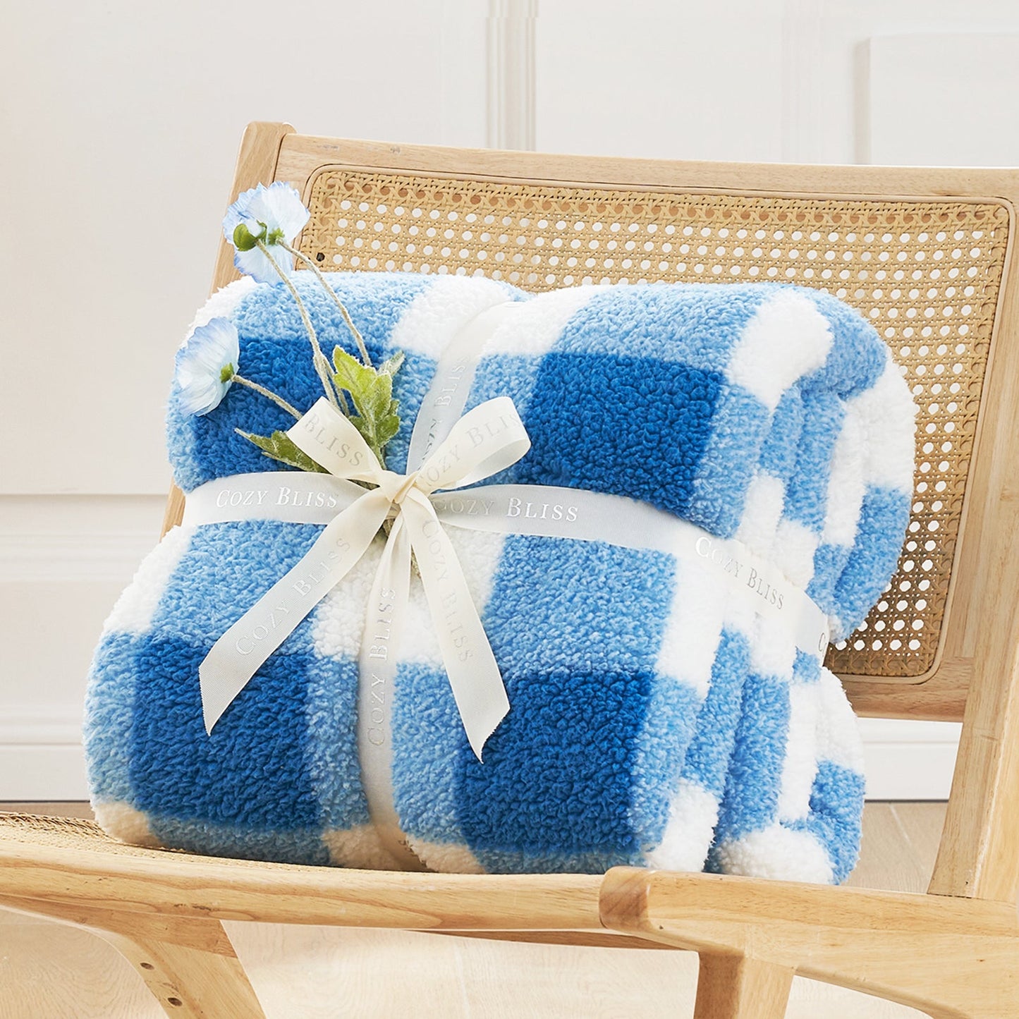 Cozy Bliss Reversible Dual-Sided Sherpa Throw Blanket