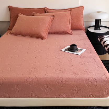 MonoFloral Milk Velvet Bedding