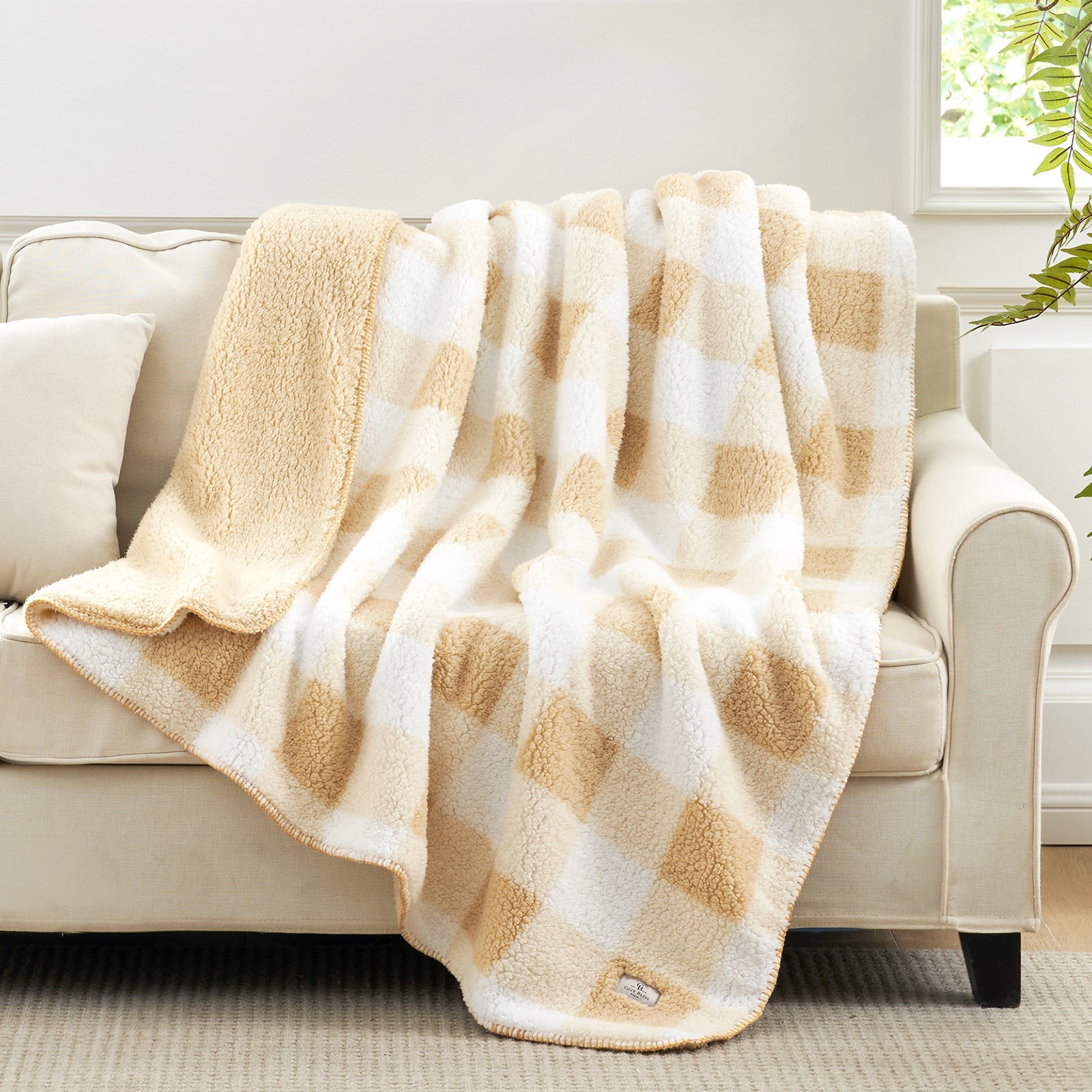 Cozy Bliss Reversible Dual-Sided Sherpa Throw Blanket