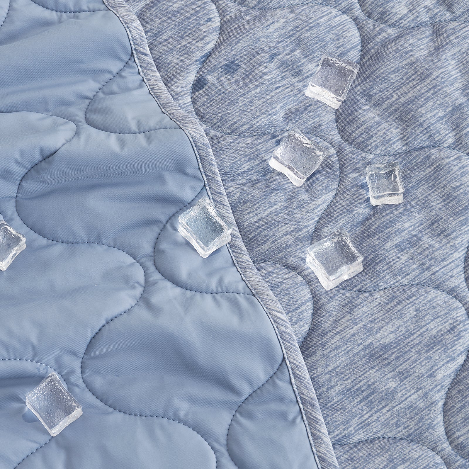 Premium Dual-Sided Cooling Blanket for All-Season Comfort