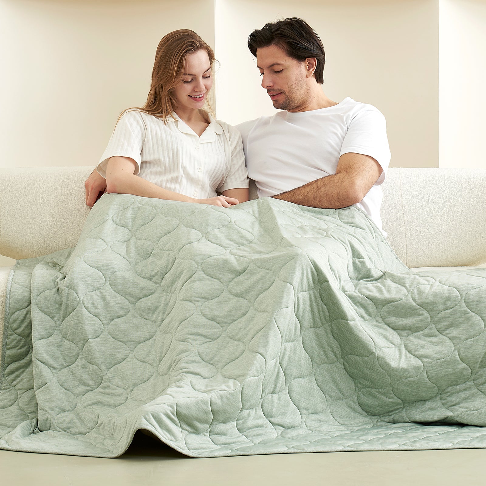 Premium Dual-Sided Cooling Blanket for All-Season Comfort