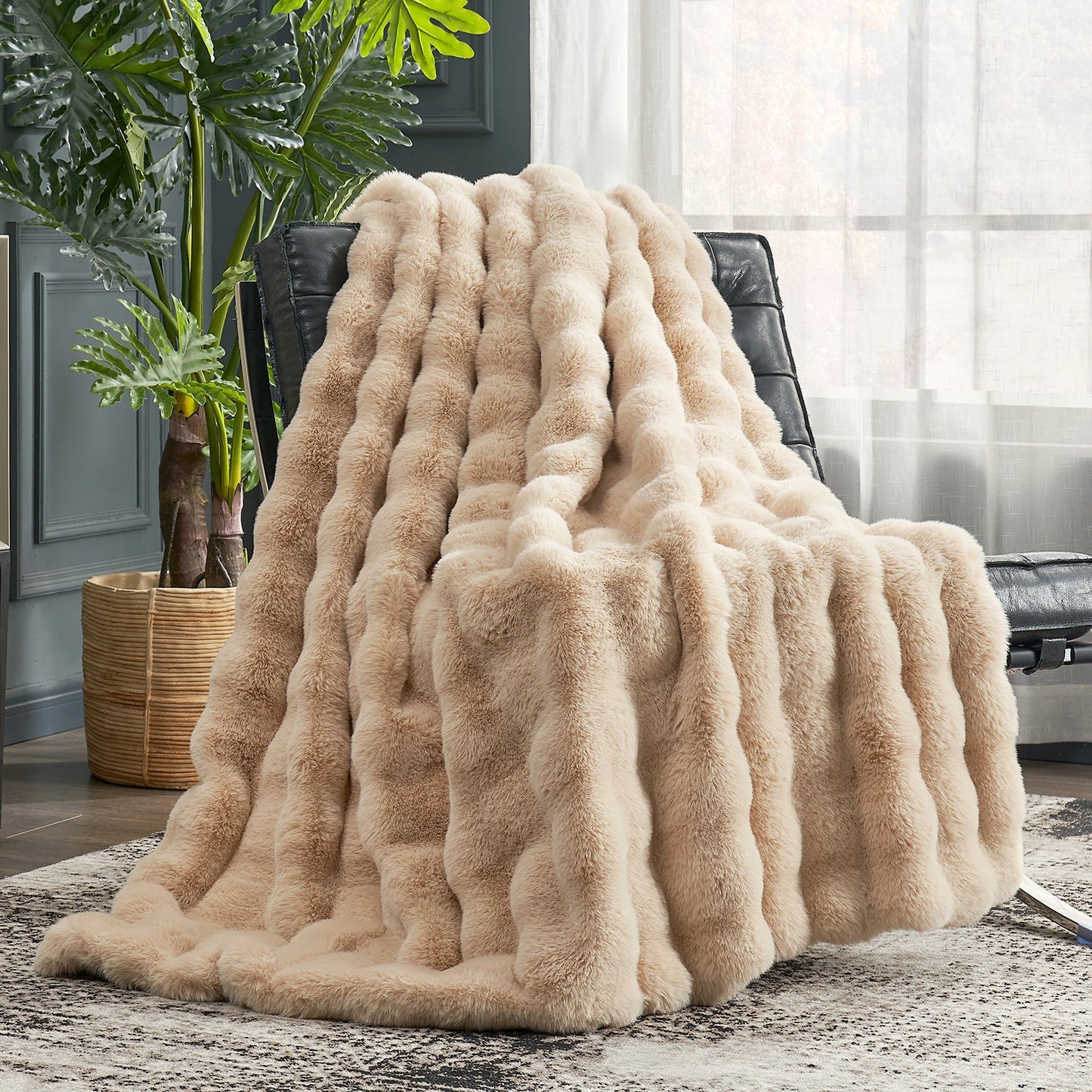 Artisan Bubble Faux Fur Throw Blanket with Unique Tie-Dye Design