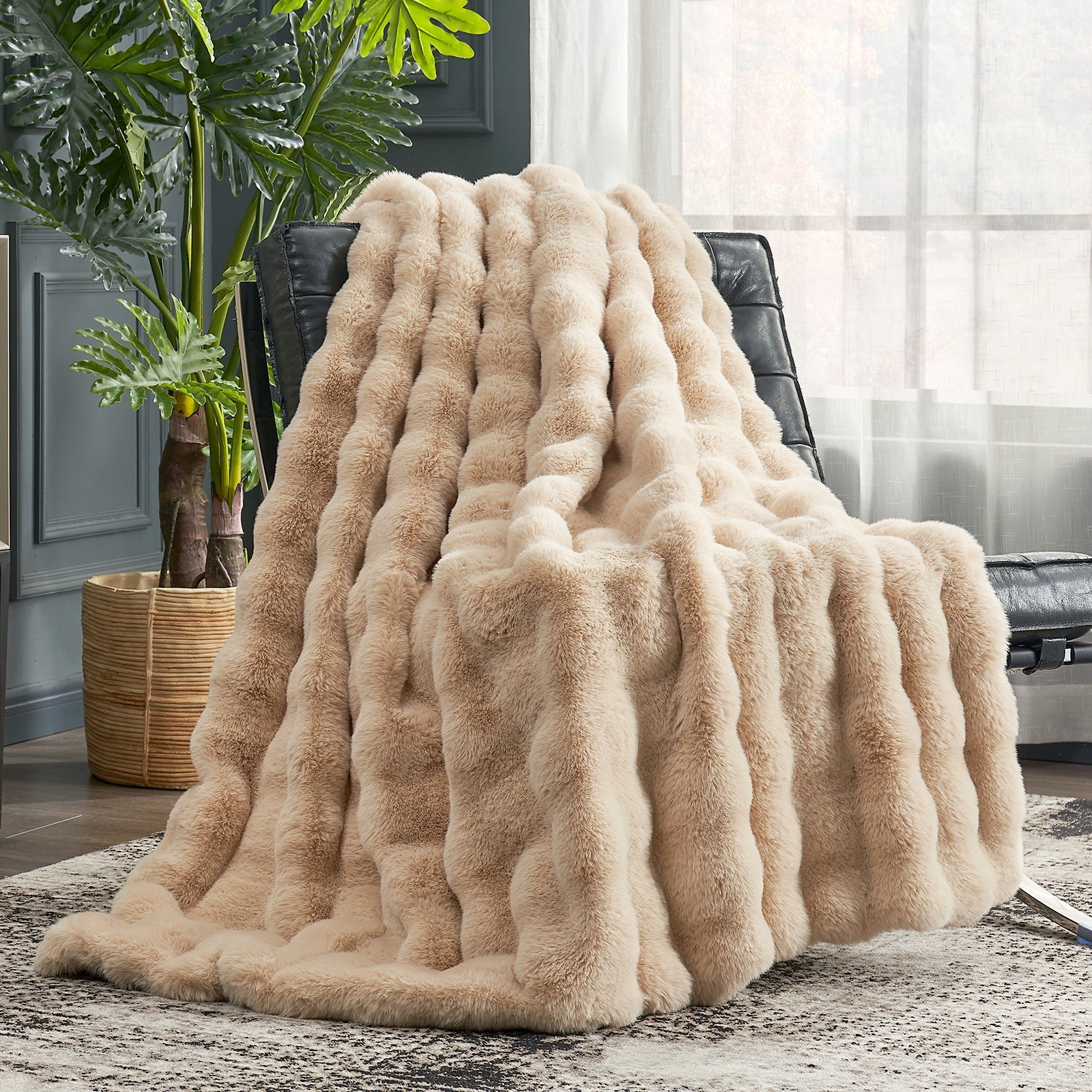 Artisan Bubble Faux Fur Throw Blanket with Unique Tie-Dye Design