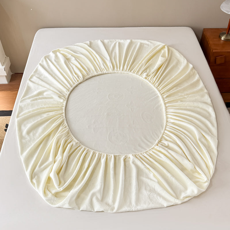 MonoFloral Milk Velvet Bedding