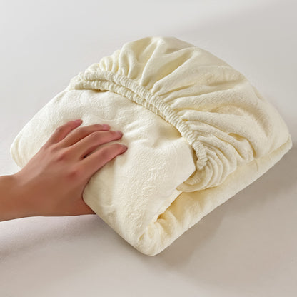 MonoFloral Milk Velvet Bedding