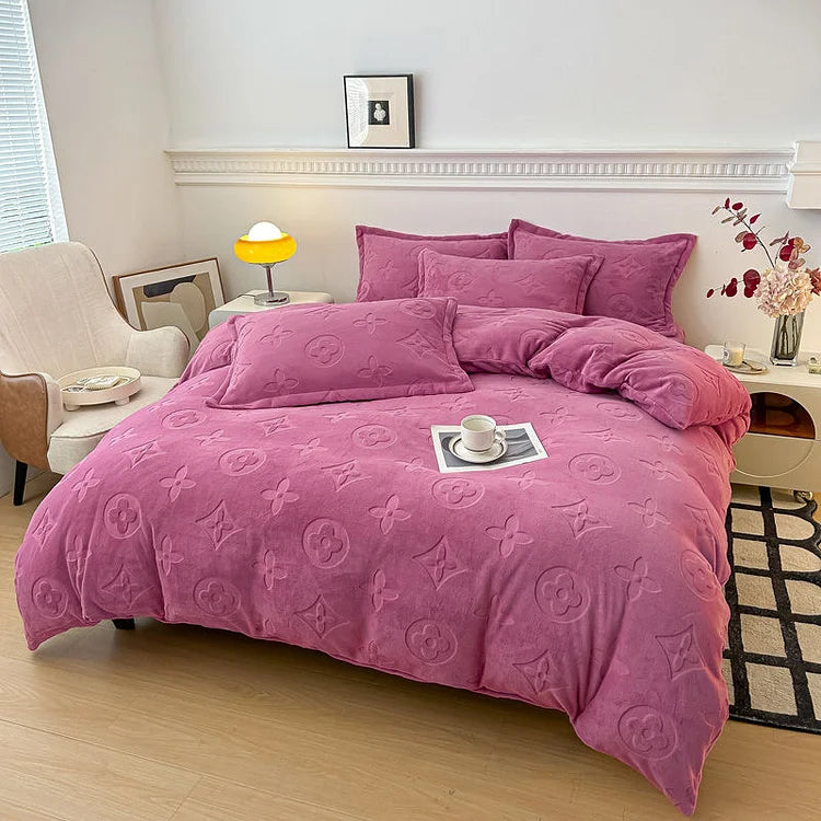 MonoFloral Milk Velvet Bedding