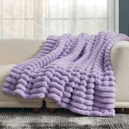 Luxurious Striped Faux Fur Throw Blanket for Cozy Comfort