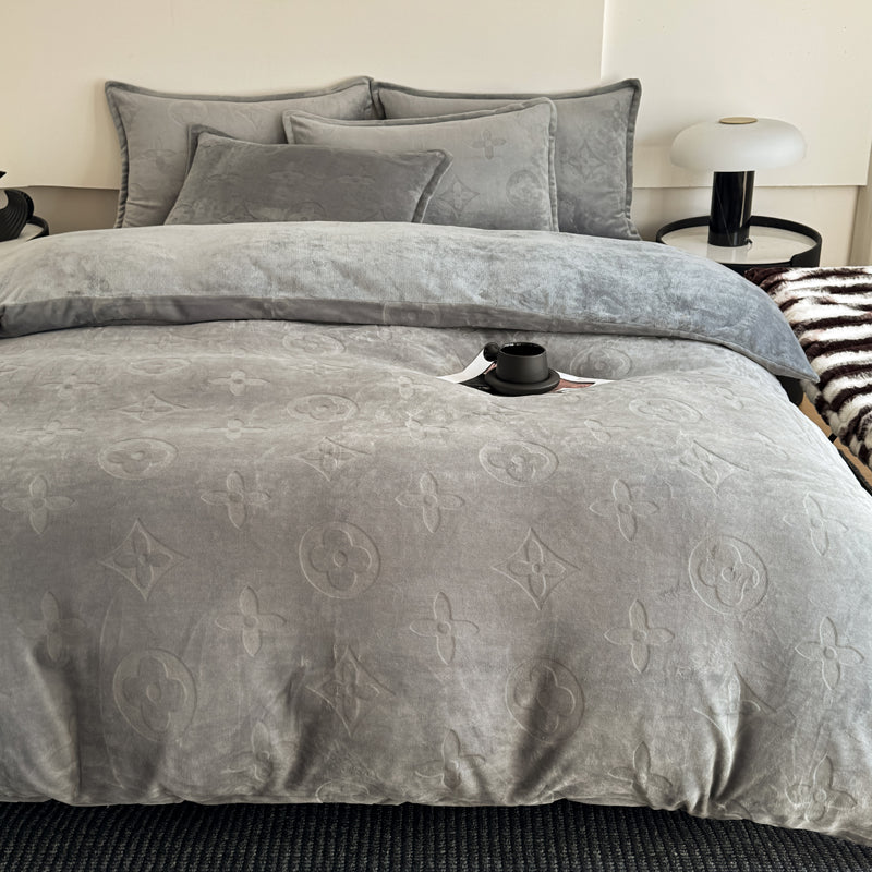 MonoFloral Milk Velvet Bedding