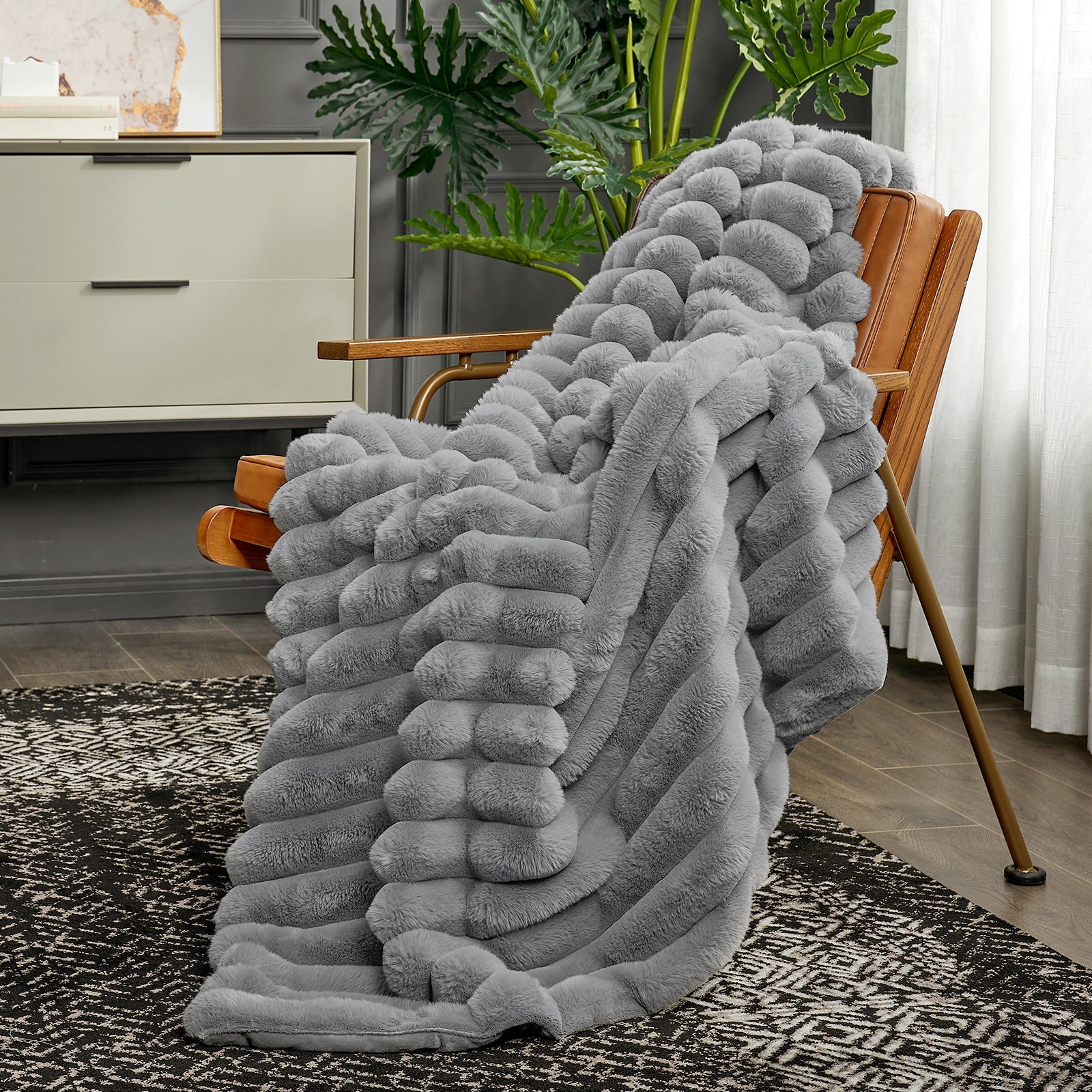 https://cdn.shopify.com/s/files/1/0548/9908/1404/files/2_5af453e9-1eab-49a8-aca3-75d03214f896.jpg?v=1745559614