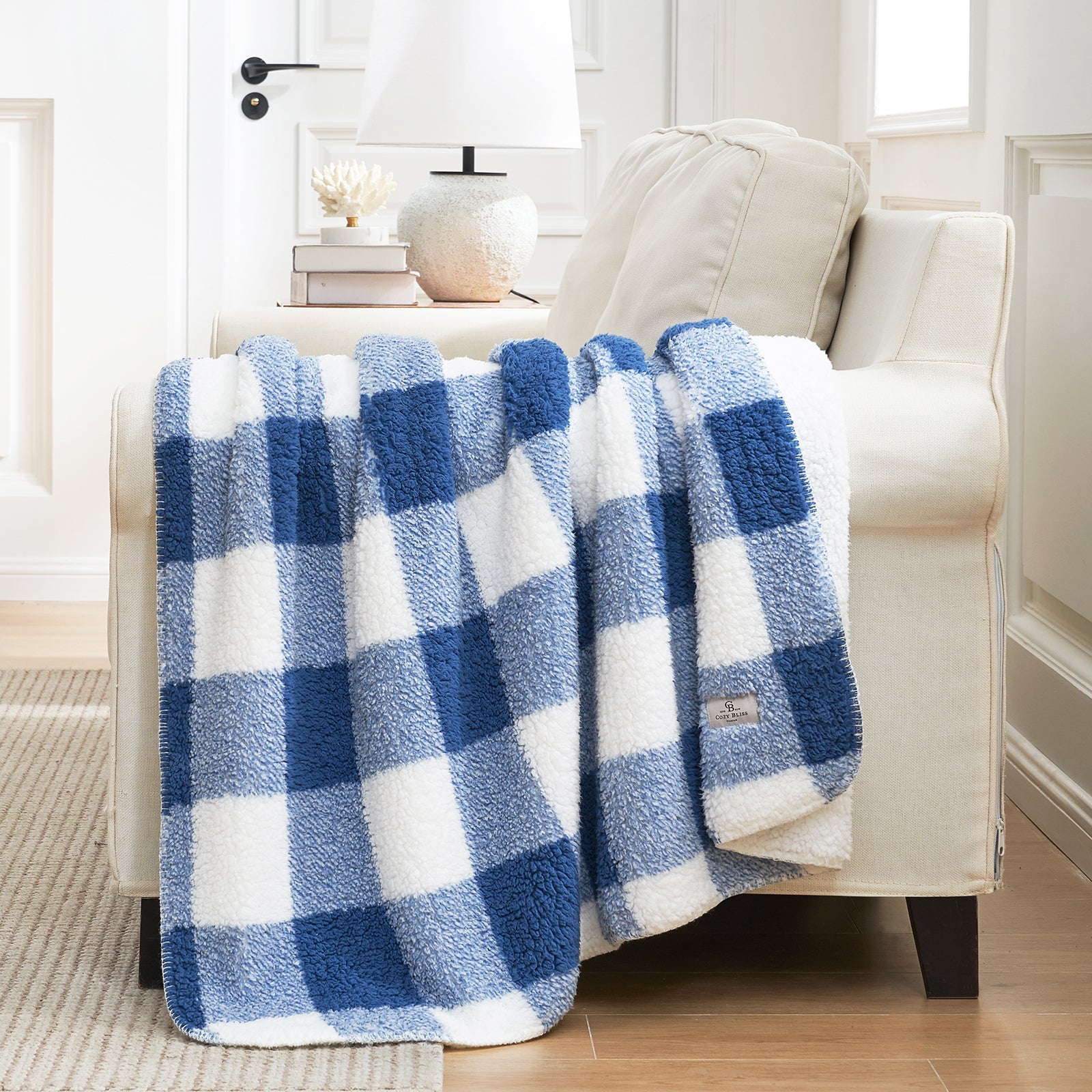 Cozy Bliss Reversible Dual-Sided Sherpa Throw Blanket
