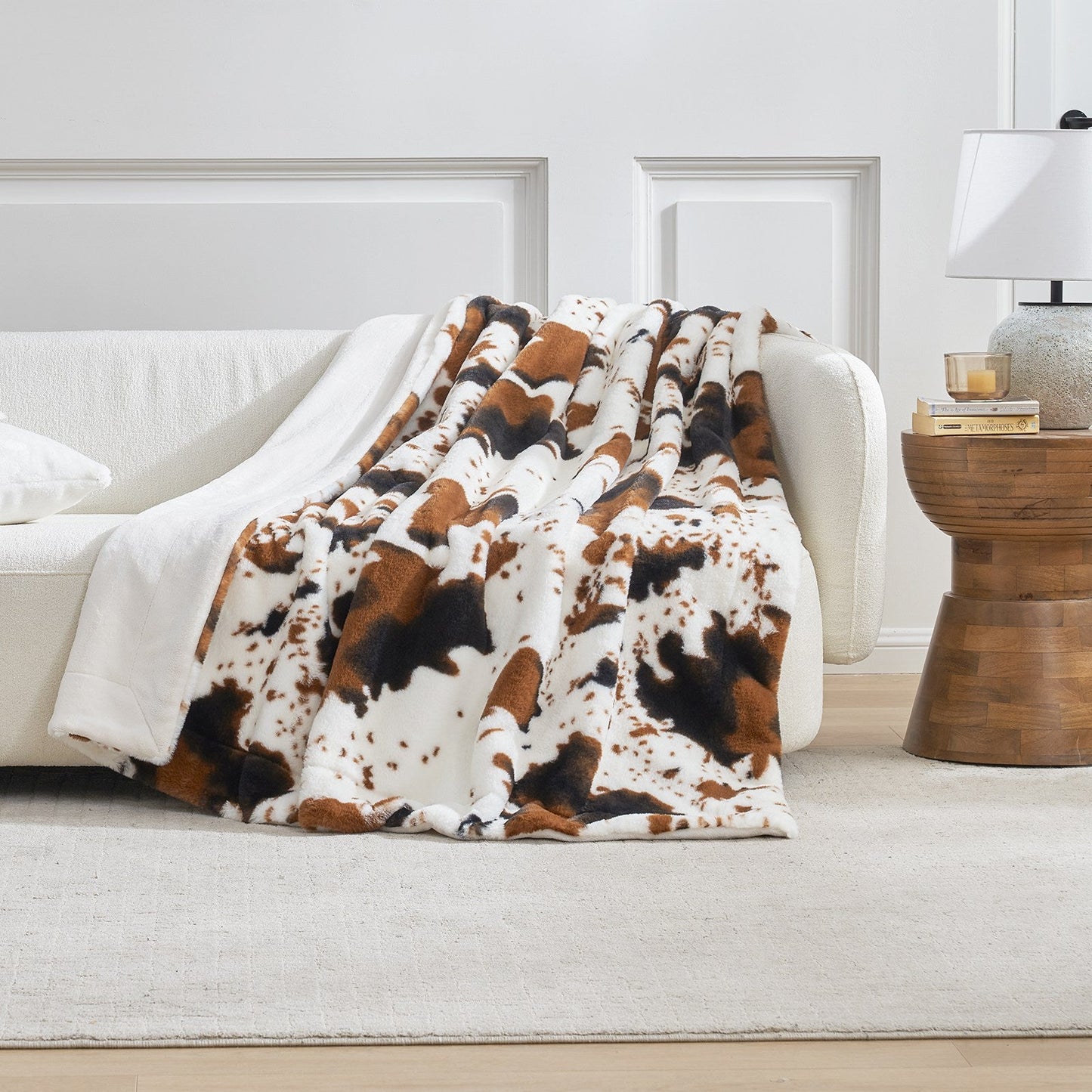 Luxurious Cow Print Faux Fur Throw Blanket for Stylish Decor