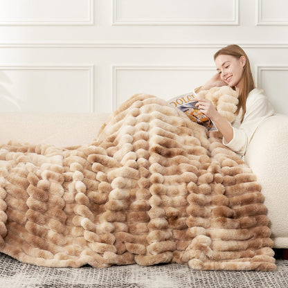 Luxurious Striped Faux Fur Throw Blanket for Cozy Comfort