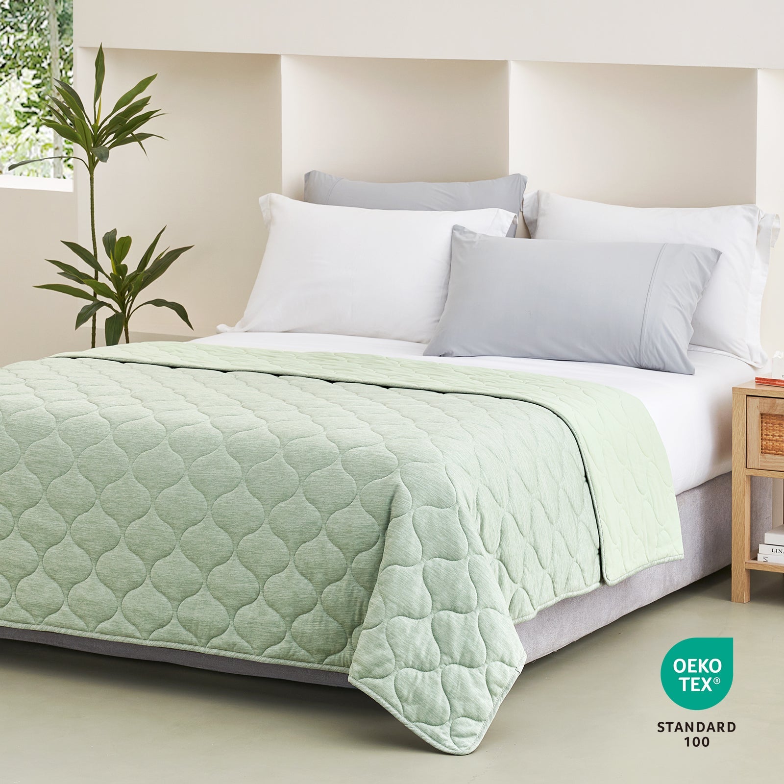 Premium Dual-Sided Cooling Blanket for All-Season Comfort