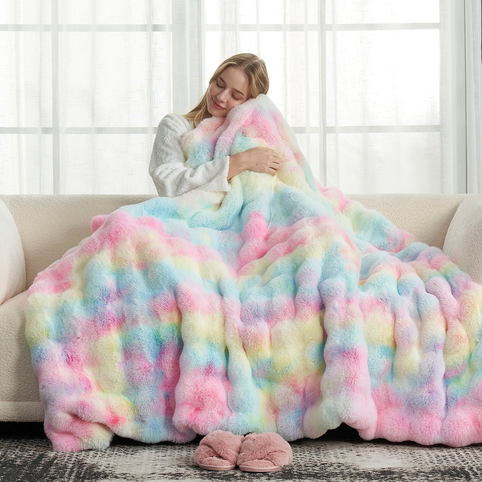 Artisan Bubble Faux Fur Throw Blanket with Unique Tie-Dye Design