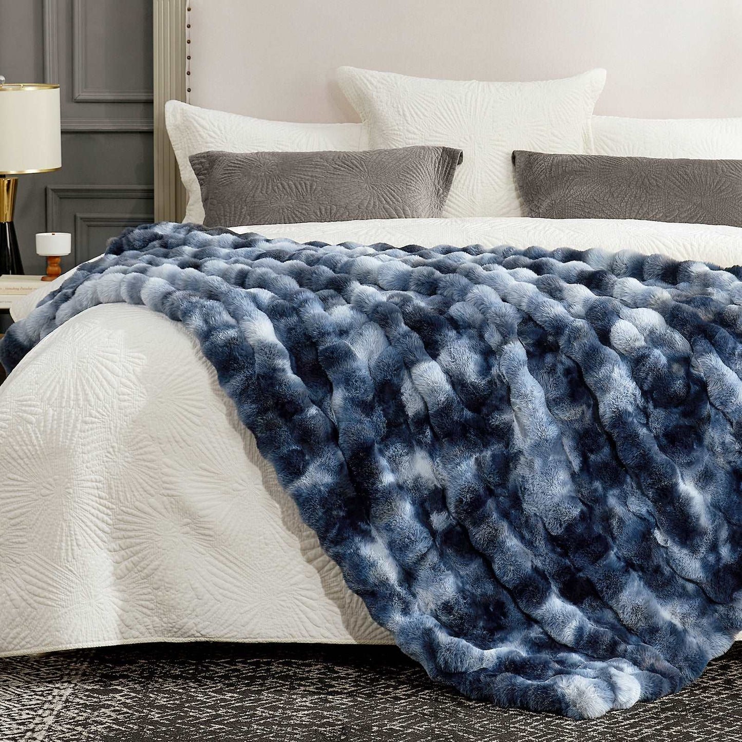 Artisan Bubble Faux Fur Throw Blanket with Unique Tie-Dye Design