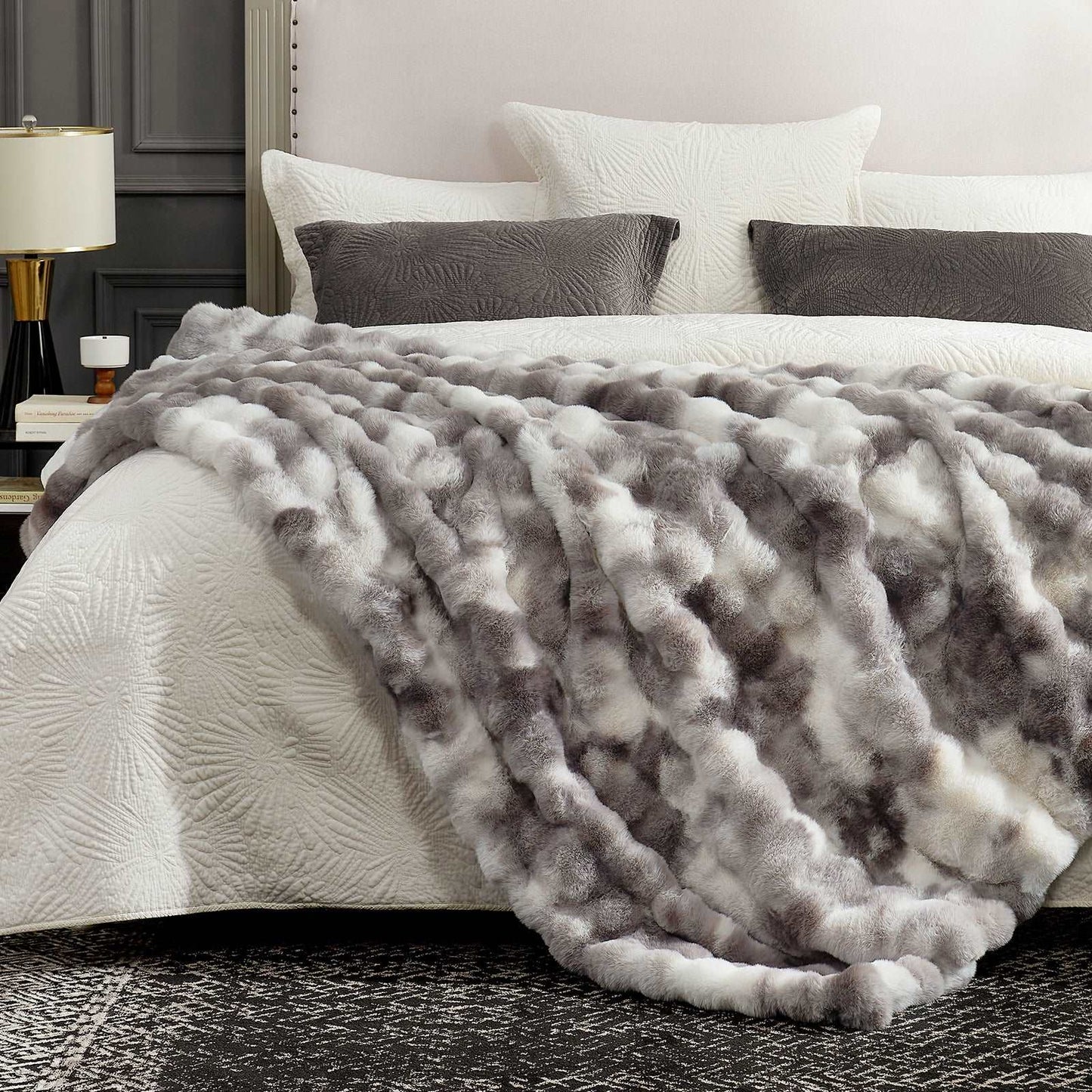 Artisan Bubble Faux Fur Throw Blanket with Unique Tie-Dye Design