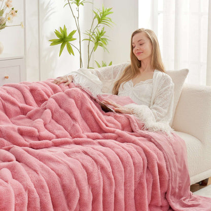 Luxurious CozyBliss Faux Fur Throw Blanket for Stylish Comfort