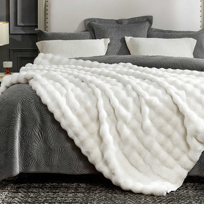 Artisan Bubble Faux Fur Throw Blanket with Unique Tie-Dye Design