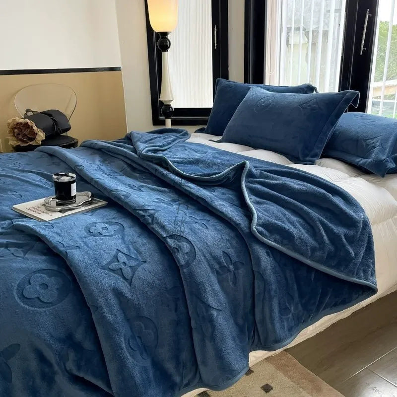 MonoFloral Milk Fleece Filled Blanket