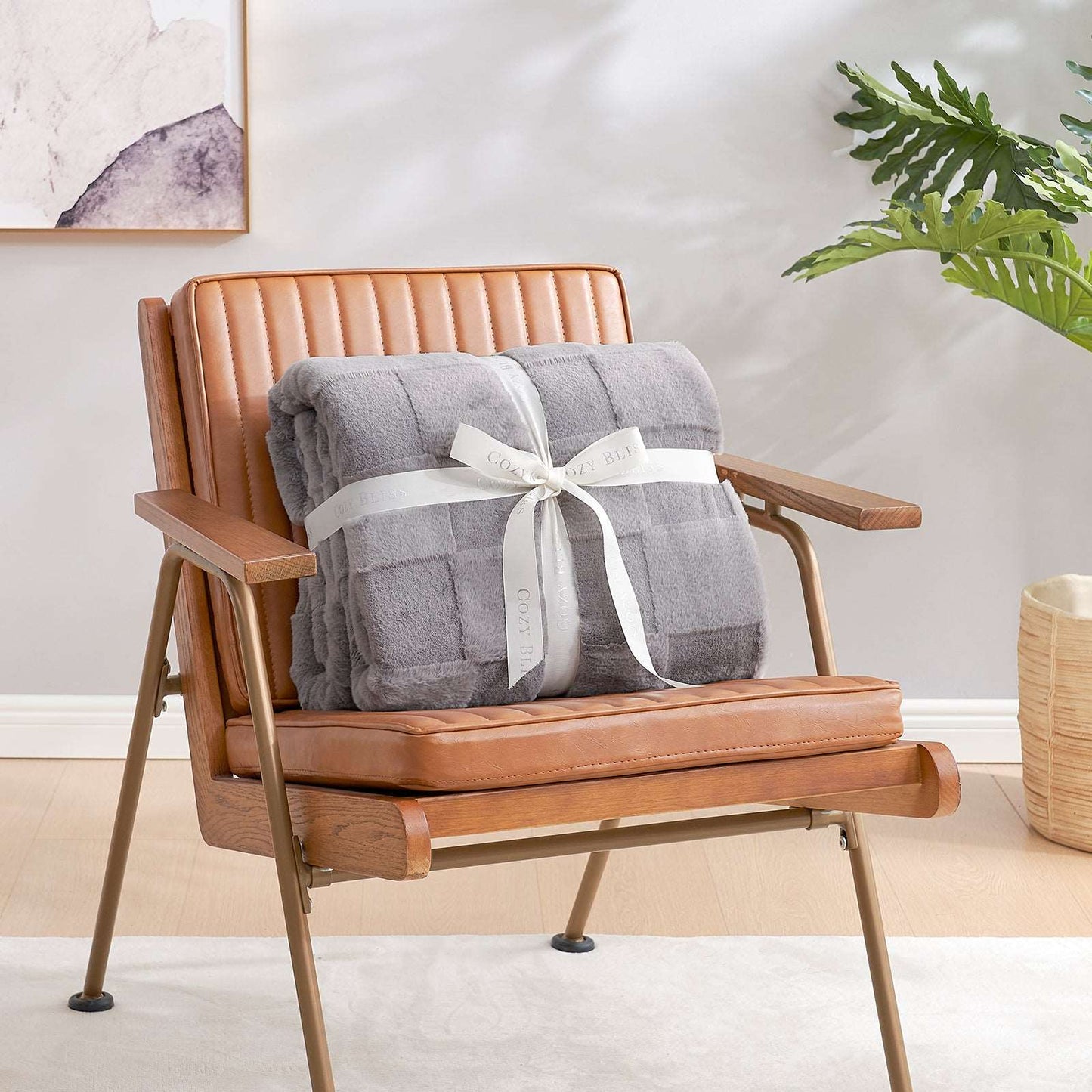 Luxurious Checkerboard Faux Fur Throw Blanket for Cozy Living