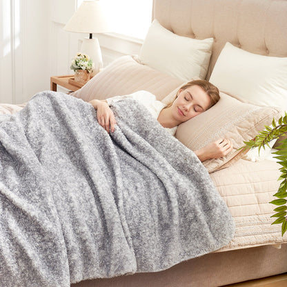Cozy Bliss Reversible Dual-Sided Sherpa Throw Blanket