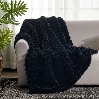 Luxurious Striped Faux Fur Throw Blanket for Cozy Comfort