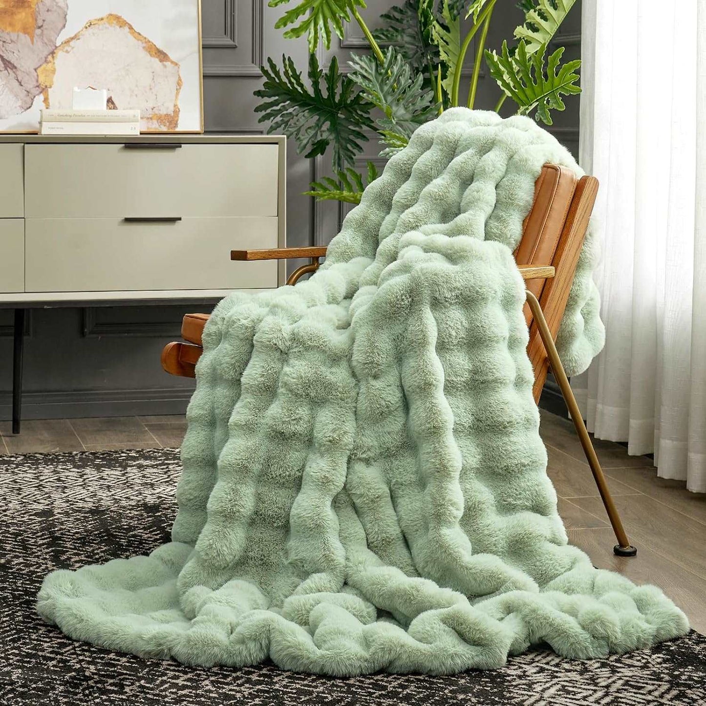 Artisan Bubble Faux Fur Throw Blanket with Unique Tie-Dye Design