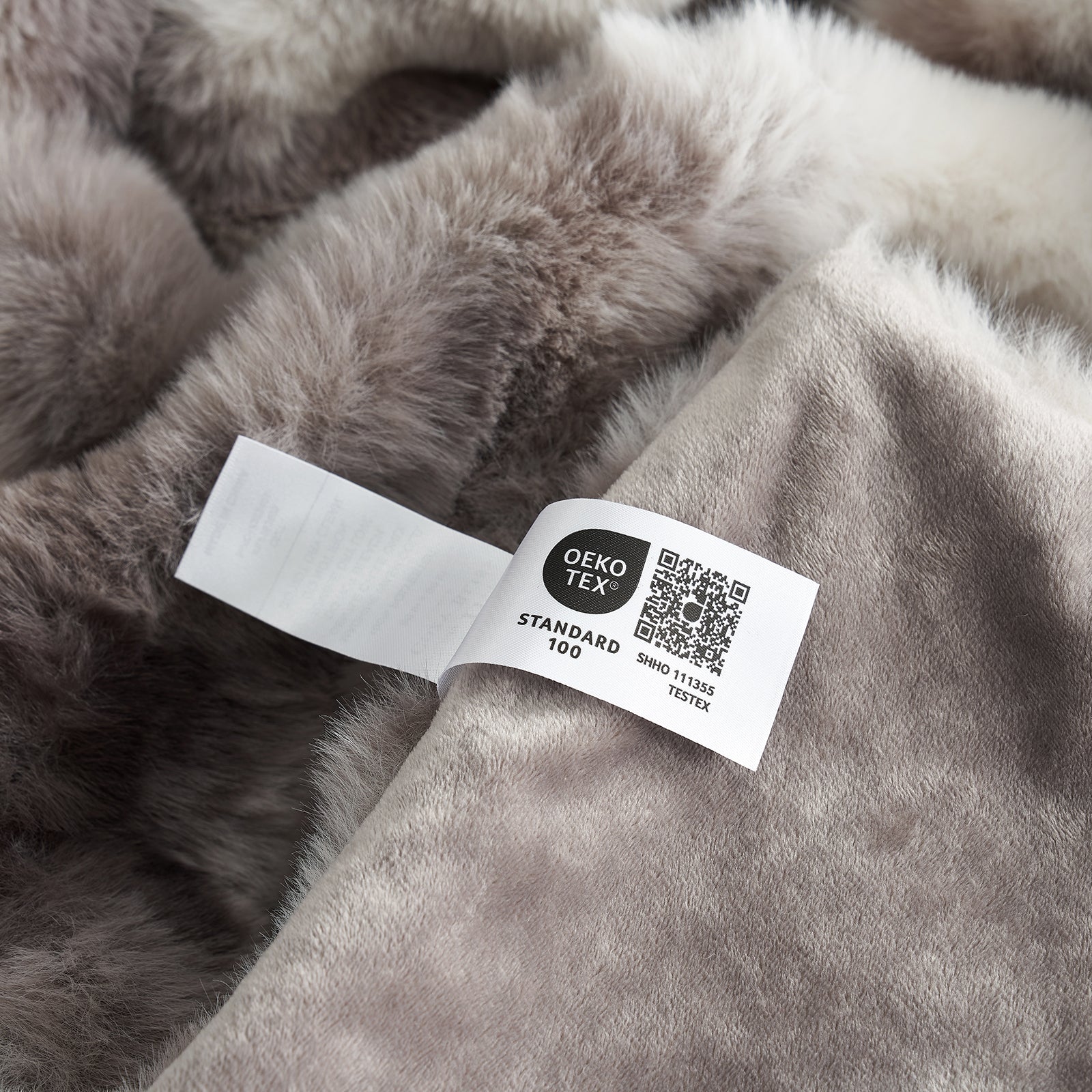 Artisan Bubble Faux Fur Throw Blanket with Unique Tie-Dye Design
