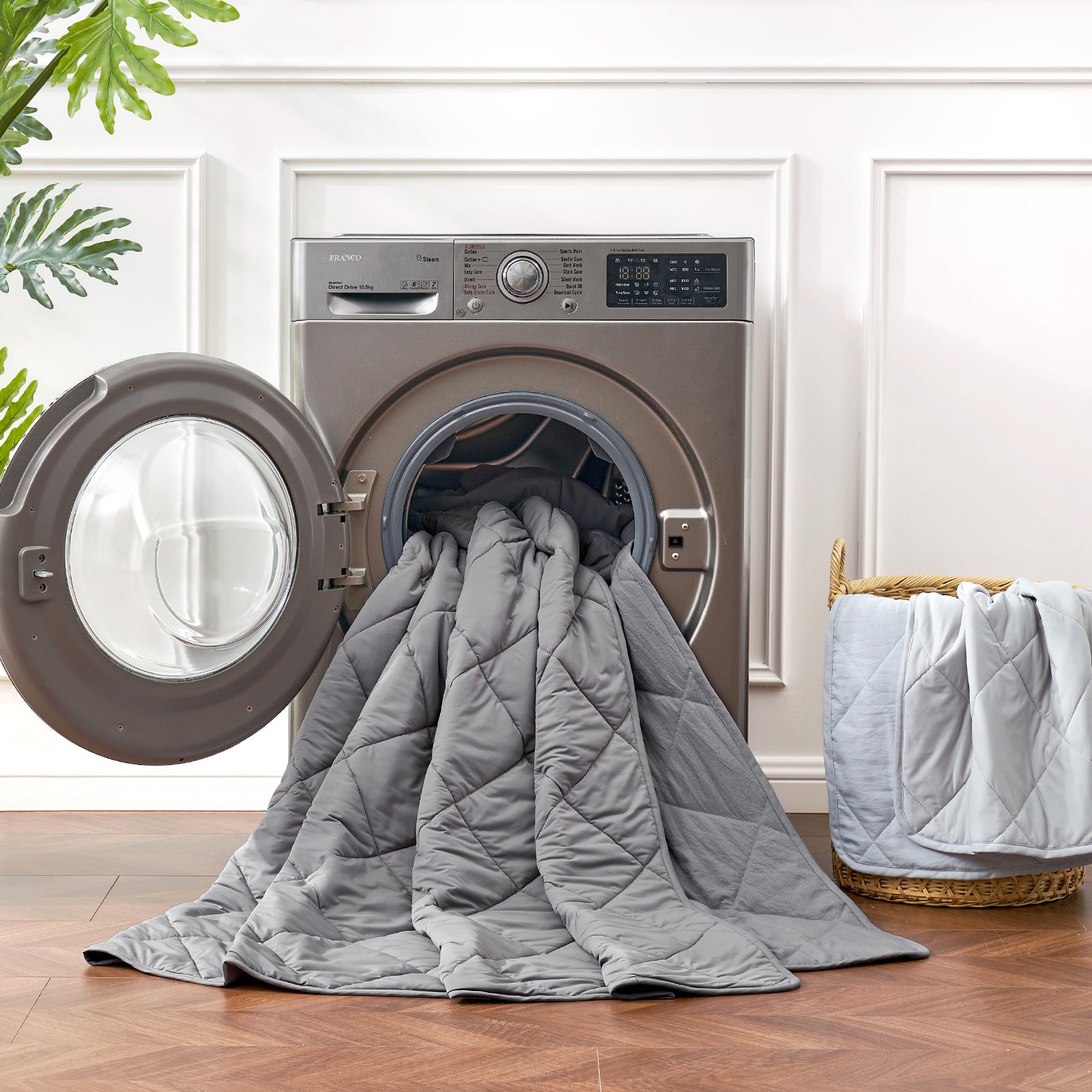Chill Weave Square Cooling Blanket for Year-Round Comfort