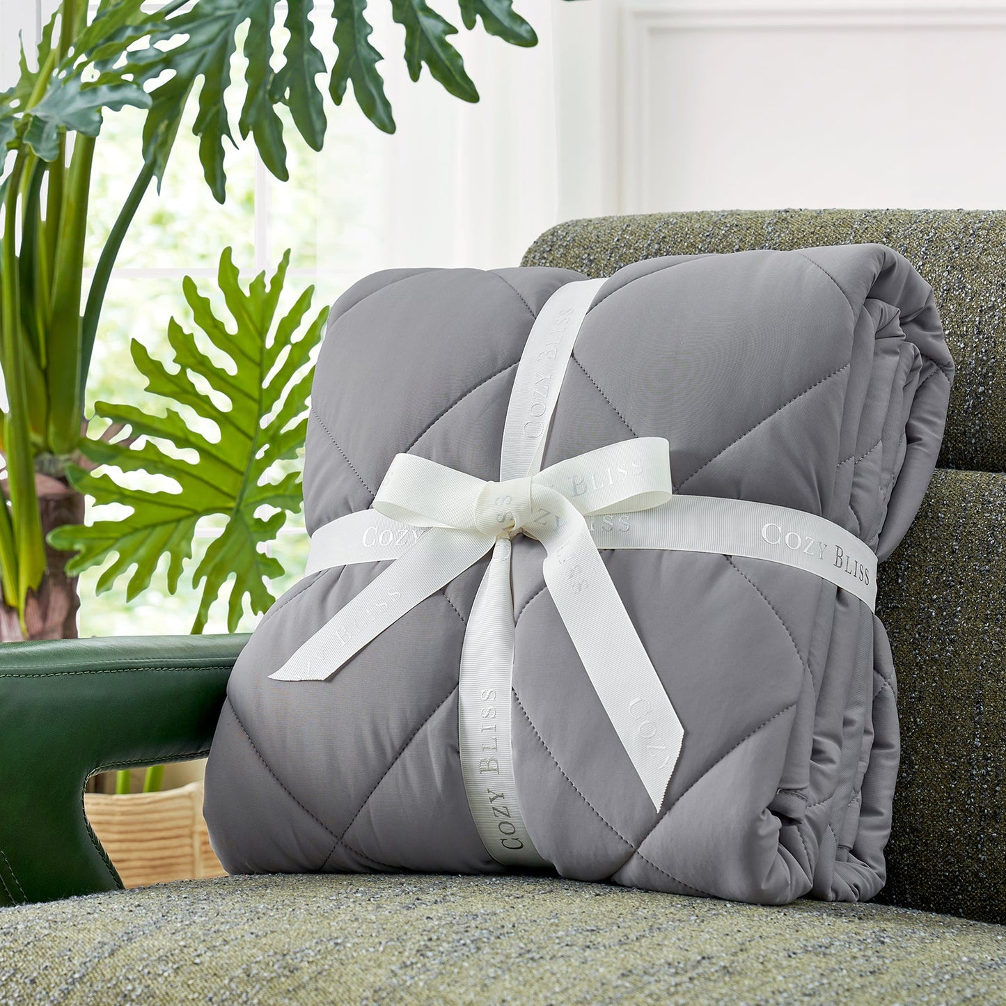 Chill Weave Square Cooling Blanket for Year-Round Comfort