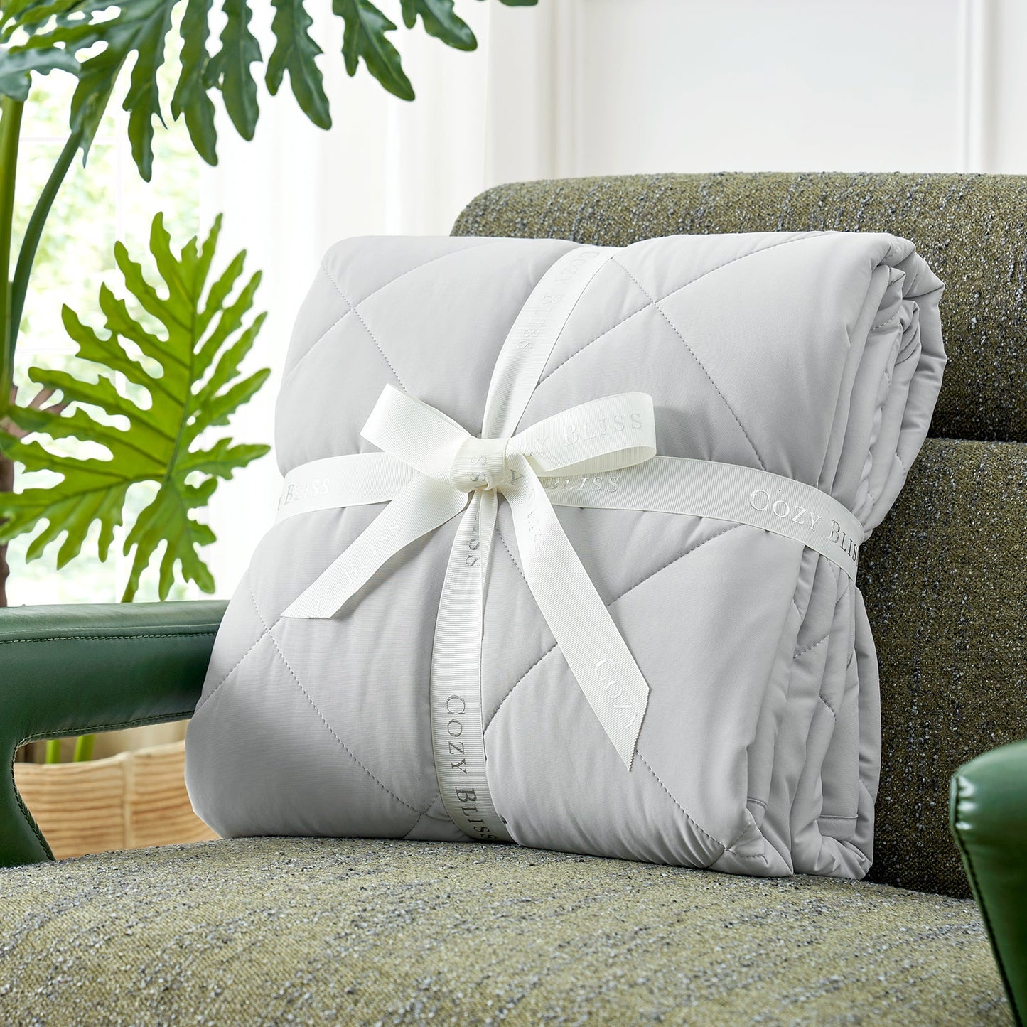 Chill Weave Square Cooling Blanket for Year-Round Comfort