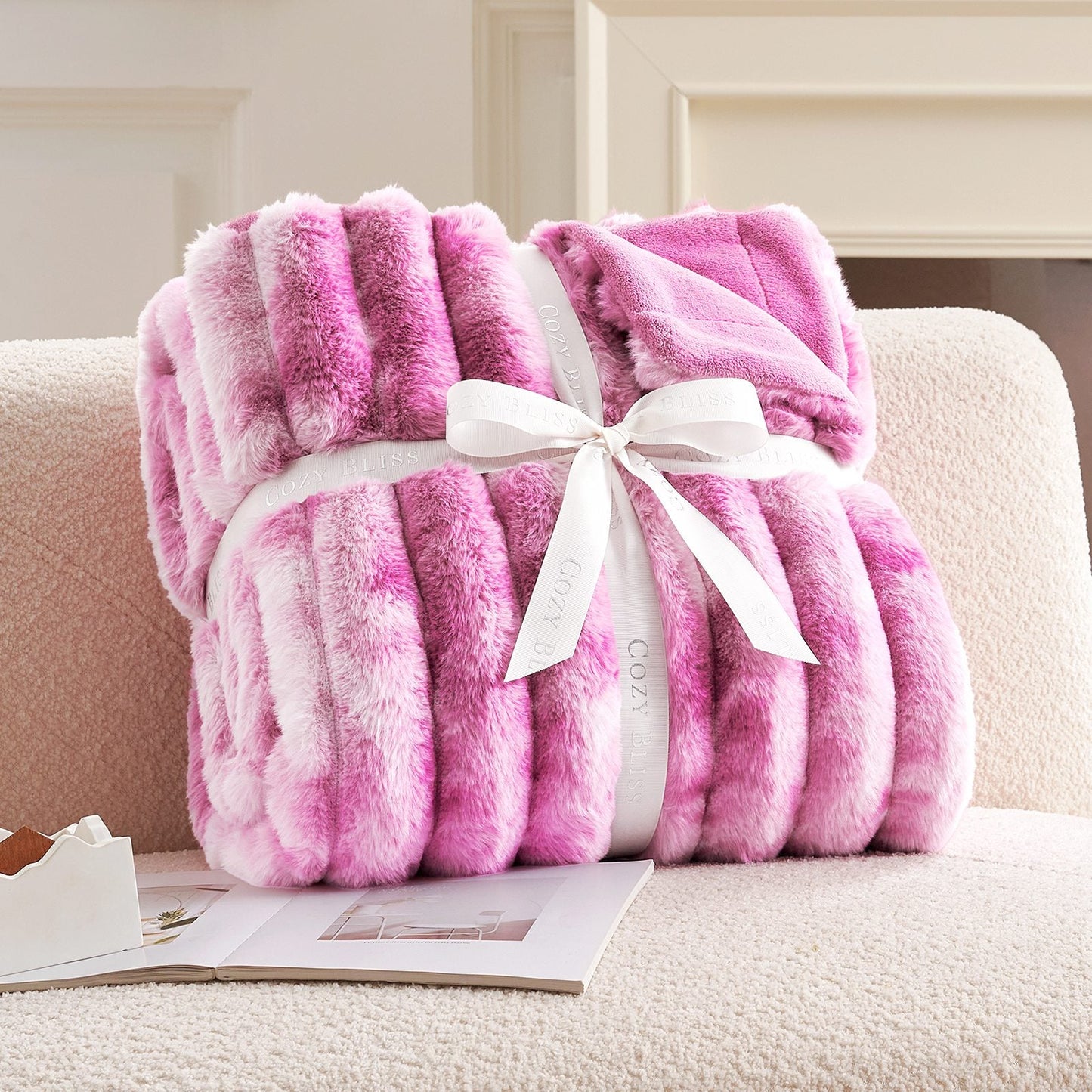 Luxurious Striped Faux Fur Throw Blanket for Cozy Comfort