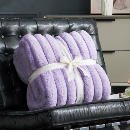 Luxurious Striped Faux Fur Throw Blanket for Cozy Comfort