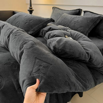 MonoFloral Milk Velvet Bedding