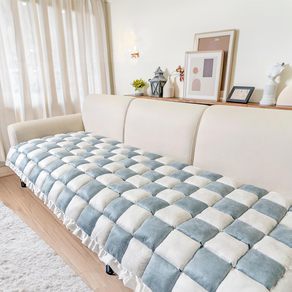 https://cdn.shopify.com/s/files/1/0549/1638/2879/files/Cream-coloredLargePlaidSquareFuzzyPetDogMatBedCouchCover-New_8.jpg?v=1719211548