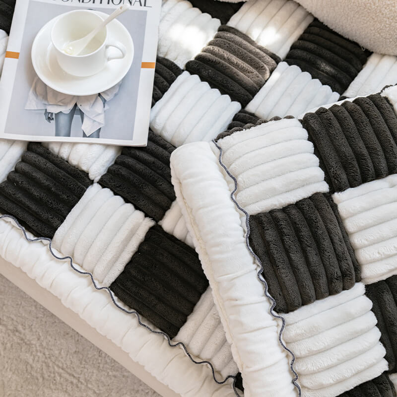 Cozy Cream Plaid Square Fuzzy Pet Dog Bed Cover