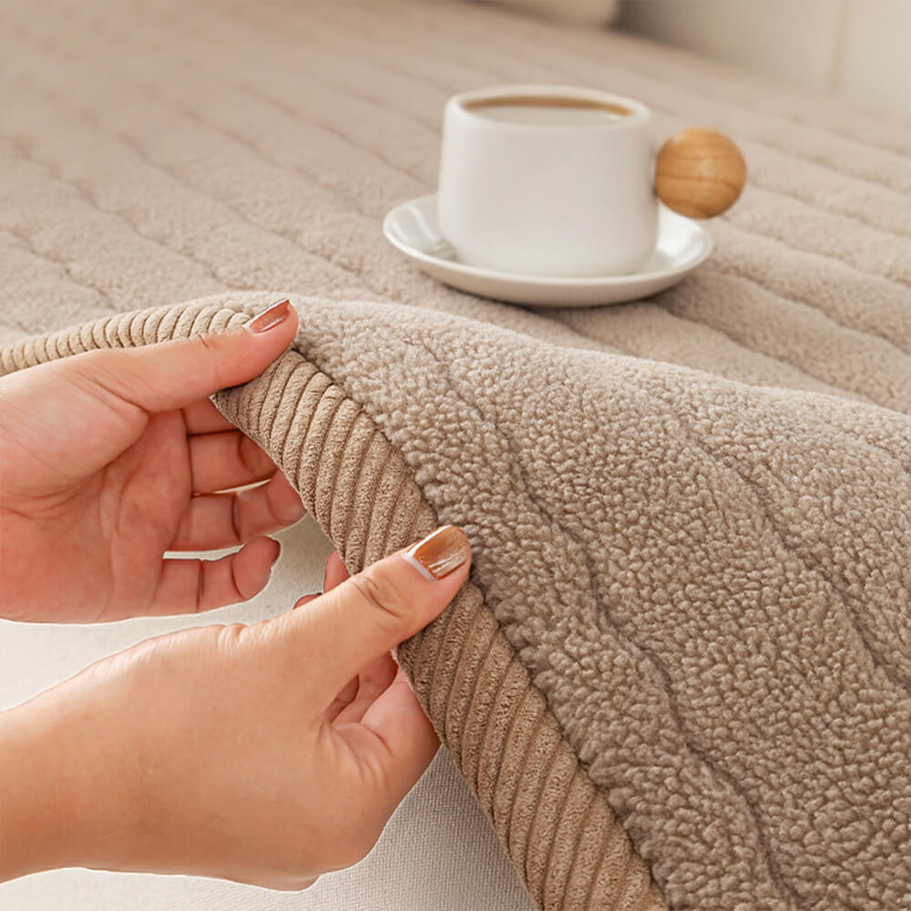 Creamy Soft Breathable Lambskin Couch Cover - Stylish Comfort