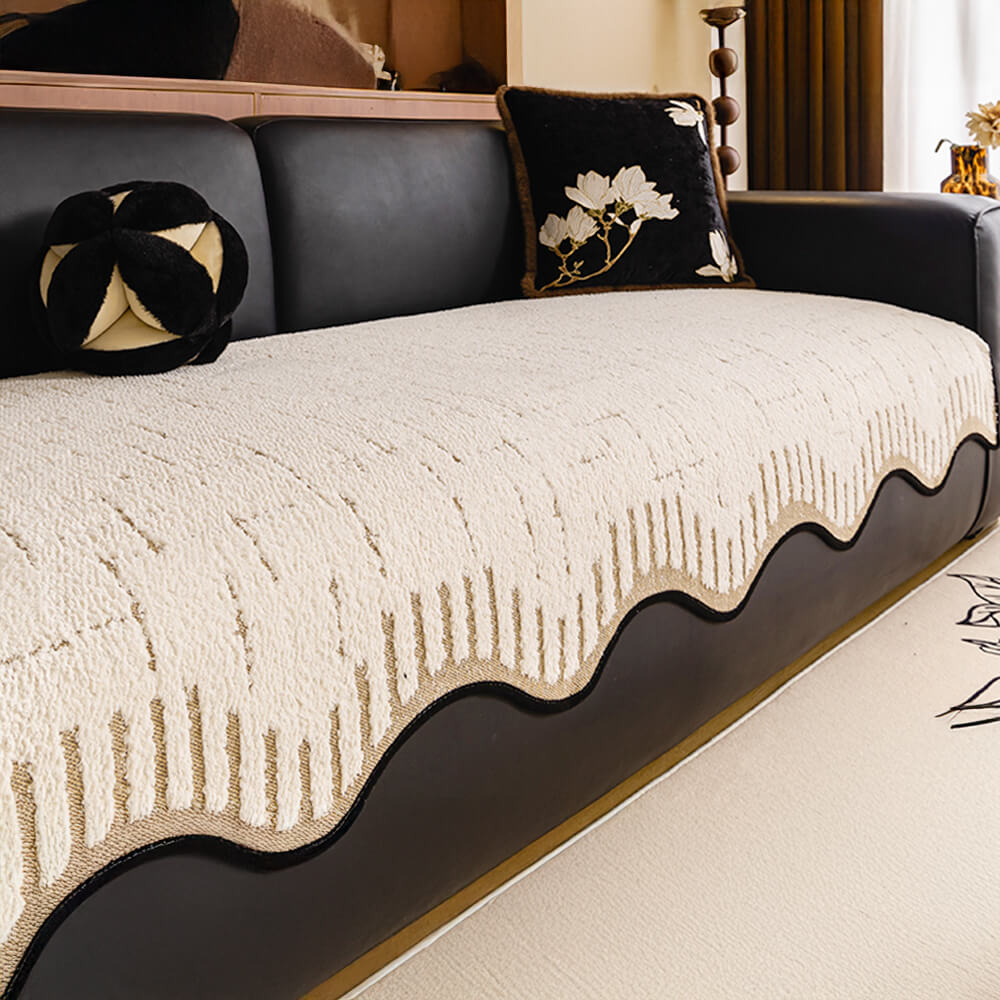https://cdn.shopify.com/s/files/1/0549/1638/2879/files/FUNNYFUZZY_Elegant_Plush_Couch_Cover_with_Wavy_Border-5.jpg?v=1739868598