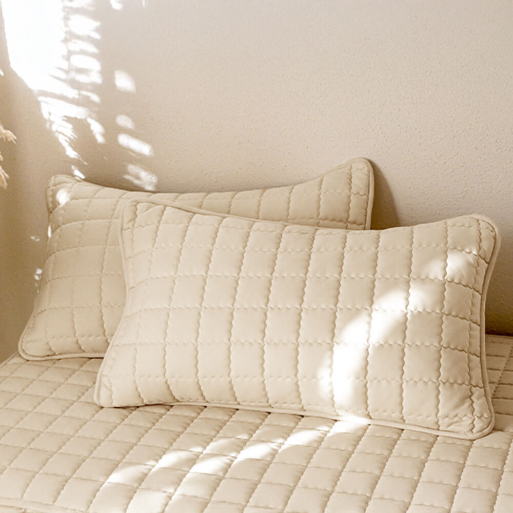 Waterproof Antibacterial Fitted Sheet Mattress Cover for Ultimate Comfort