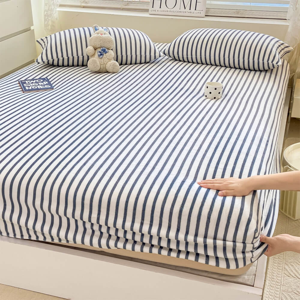 Elegant Striped Milk Velvet Non-Slip Fitted Sheet Set for Cozy Comfort