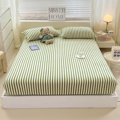 Elegant Striped Milk Velvet Non-Slip Fitted Sheet Set for Cozy Comfort