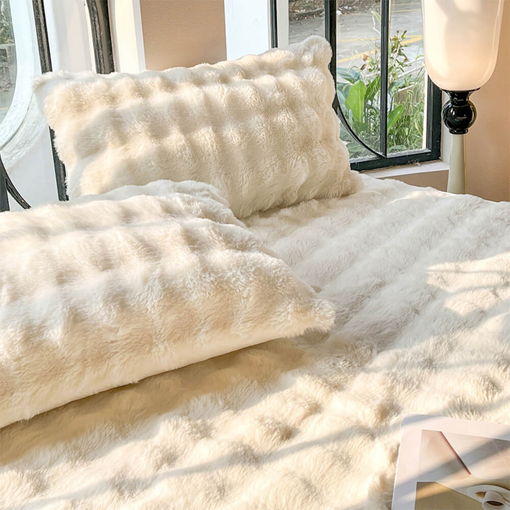 Cozy Plush Bubble Skin-Friendly Warm Fitted Mattress Protector