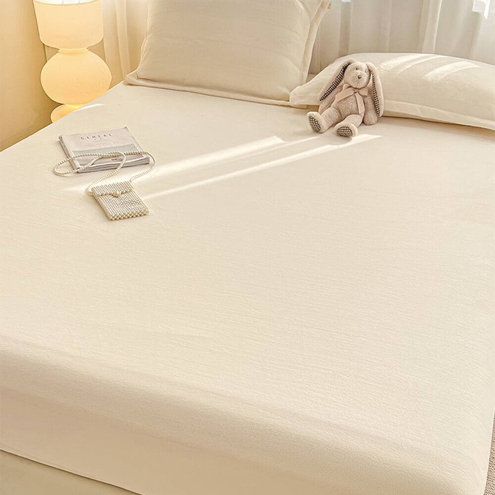 Milk Velvet Soft Fitted Sheet Bedding Set for Luxury Comfort