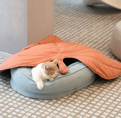 Stylish Leaf Shape Dog Blanket for Cozy Comfort