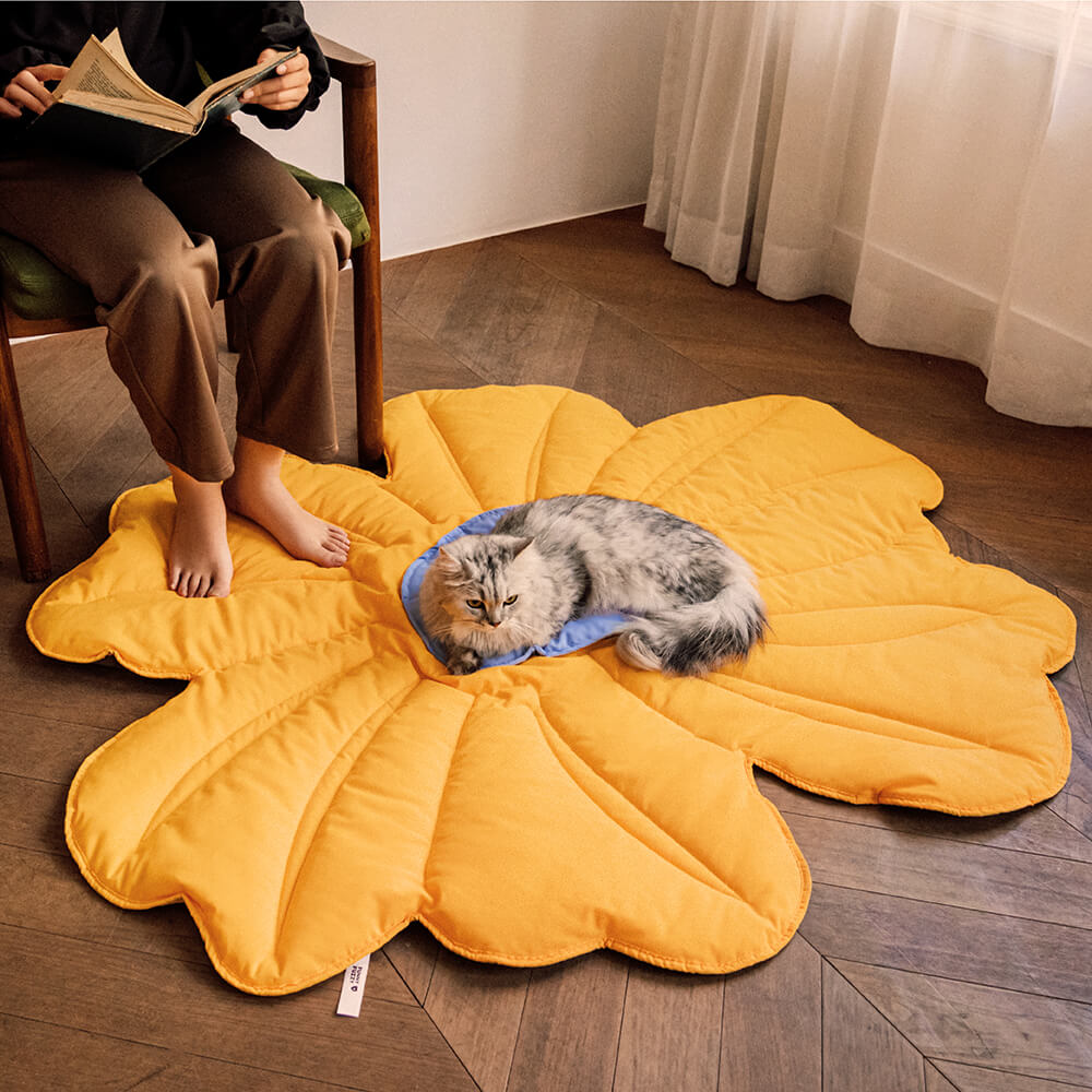Super Large Flower Shape Human Mat Dog Blanket for Your Pets