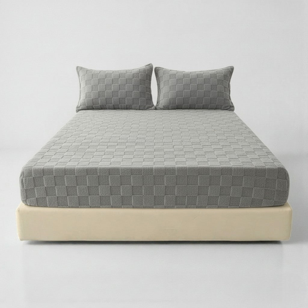 Checkerboard Plush Fitted Sheet